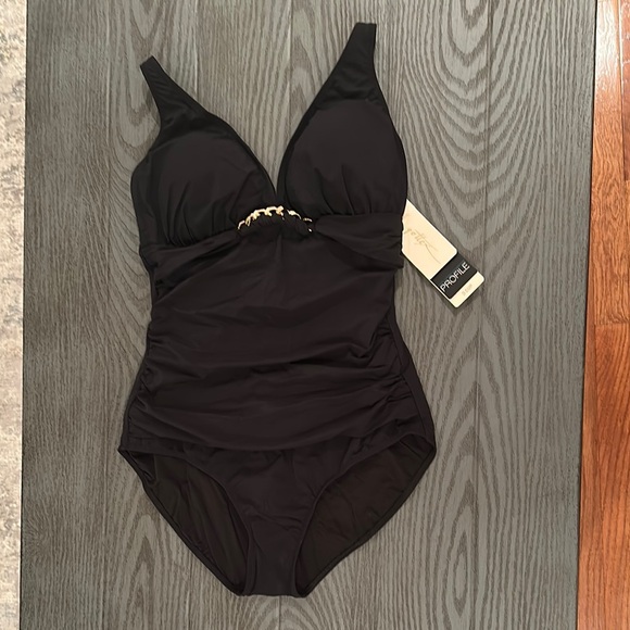 Gottex Swim - D CUP New 🌴🌴🌴 - Picture 1 of 8